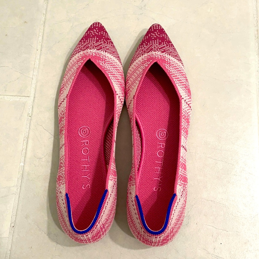 NWOT Rothy’s pink 9.5 flats